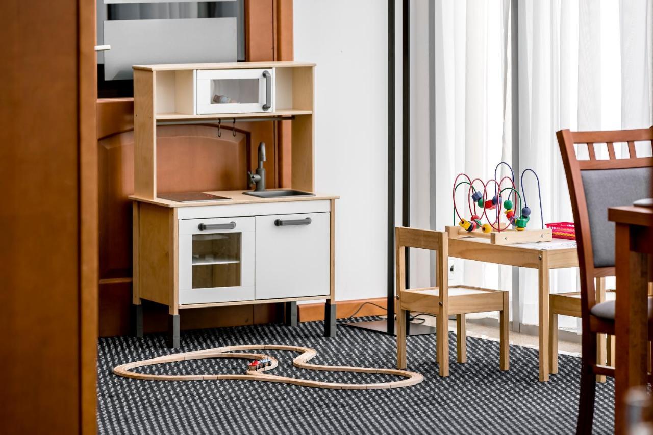 Hotel Almarco Środa Wielkopolska Extérieur photo